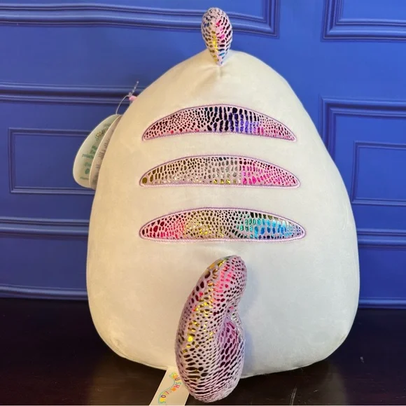 Squishmallow 11” Coleen the Chameleon - Picture 4 of 8